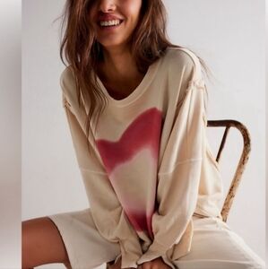 Free People Graphic Camden Pullover- AirbrushSpray Heart, Size LARGE, NWOT